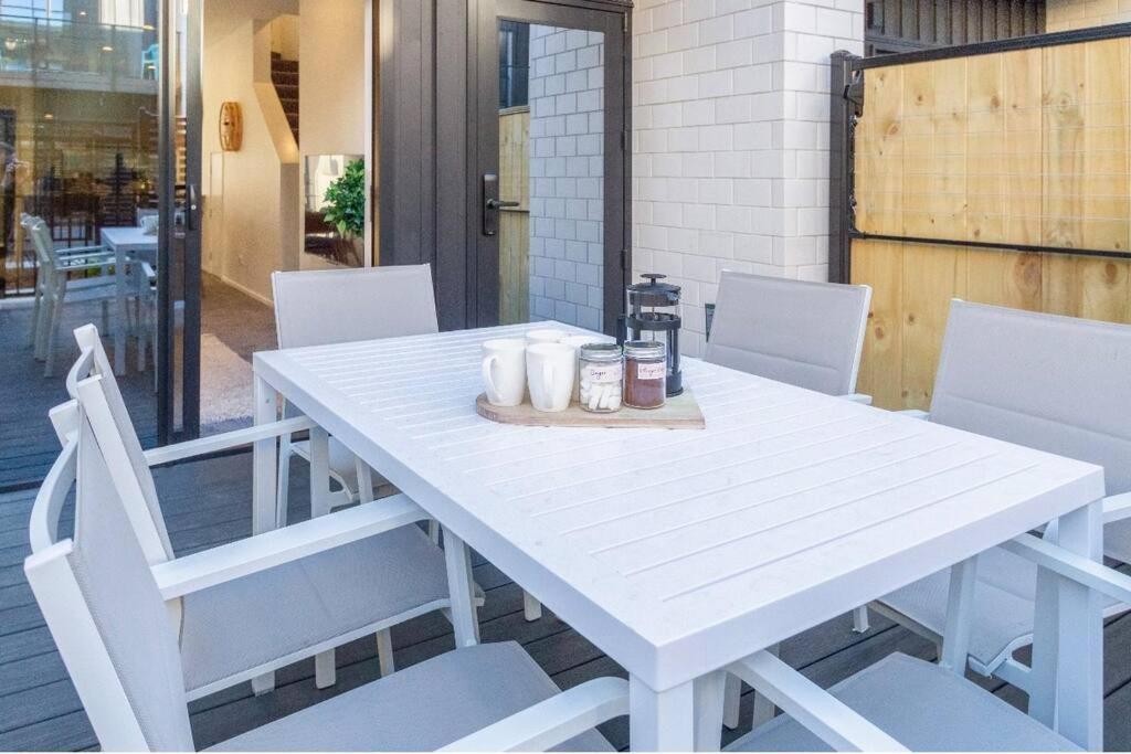 3 Minutes Walk To Riverside Market 4Bed4Bath كريستتشيرش المظهر الخارجي الصورة