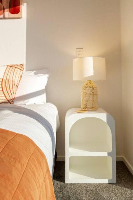 3 Minutes Walk To Riverside Market 4Bed4Bath كريستتشيرش المظهر الخارجي الصورة